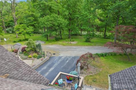 37 Davidson Mill Road South Brunswick NJ 08902