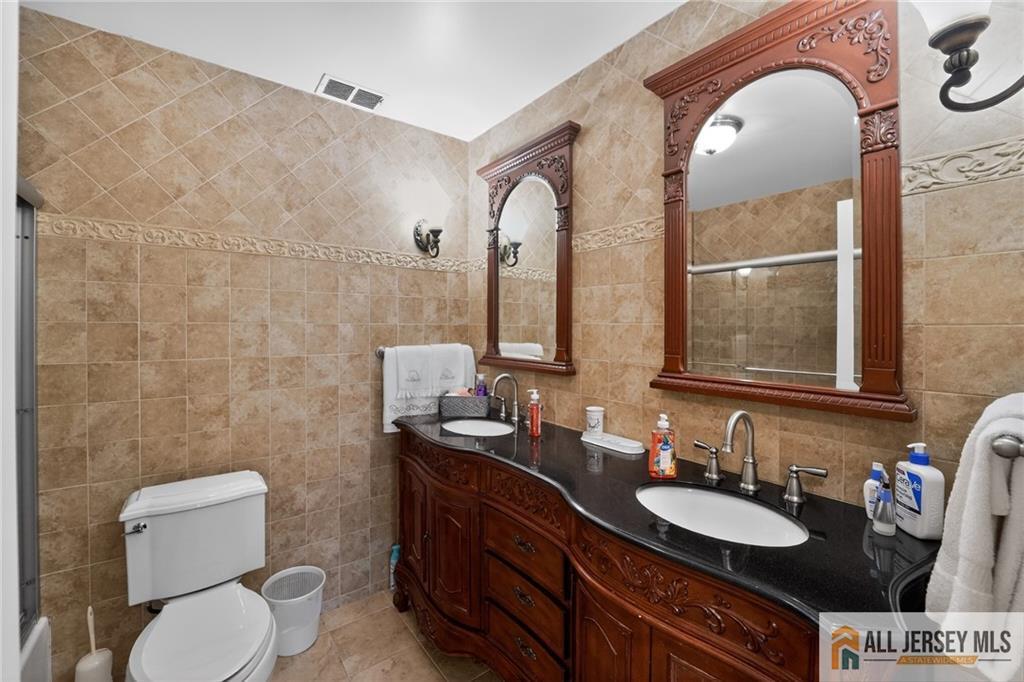 54 Stockton Drive Marlboro NJ 07746