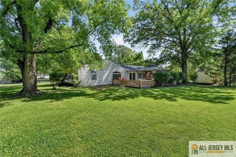 54 Stockton Drive Marlboro NJ 07746