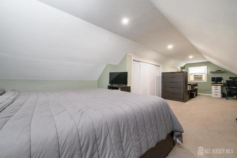 41 Wilson Avenue Sayreville NJ 08859