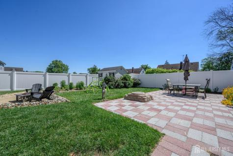 41 Wilson Avenue Sayreville NJ 08859