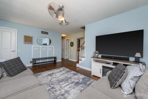 41 Wilson Avenue Sayreville NJ 08859