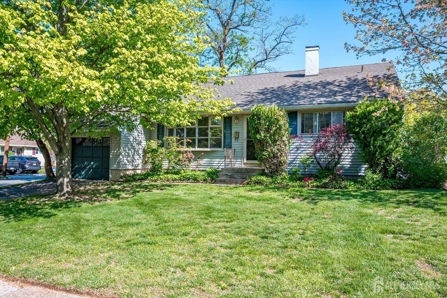 26 Farrell Avenue Colonia NJ 07067