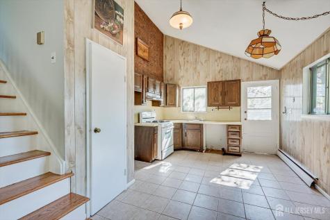 26 Farrell Avenue Colonia NJ 07067