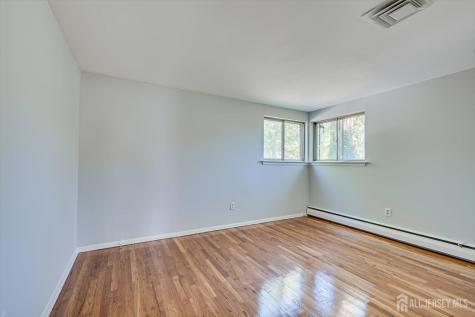 26 Farrell Avenue Colonia NJ 07067