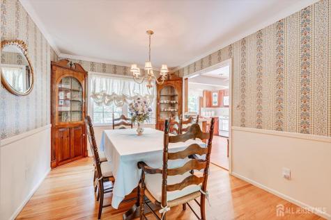 560 Wakefield Drive Metuchen NJ 08840