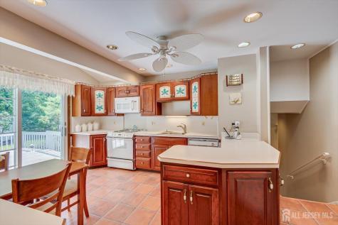 560 Wakefield Drive Metuchen NJ 08840