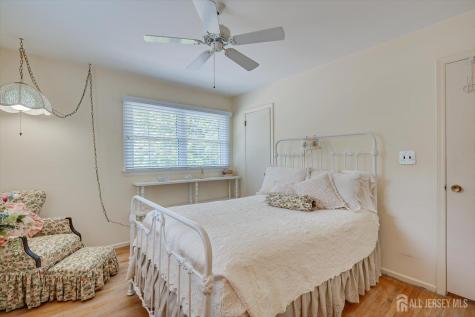 560 Wakefield Drive Metuchen NJ 08840