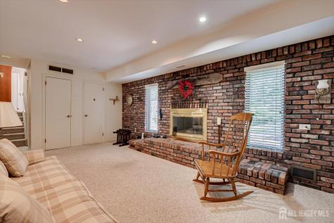 560 Wakefield Drive Metuchen NJ 08840