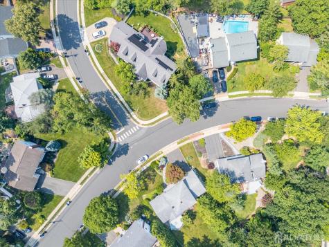 560 Wakefield Drive Metuchen NJ 08840