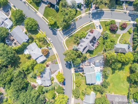 560 Wakefield Drive Metuchen NJ 08840