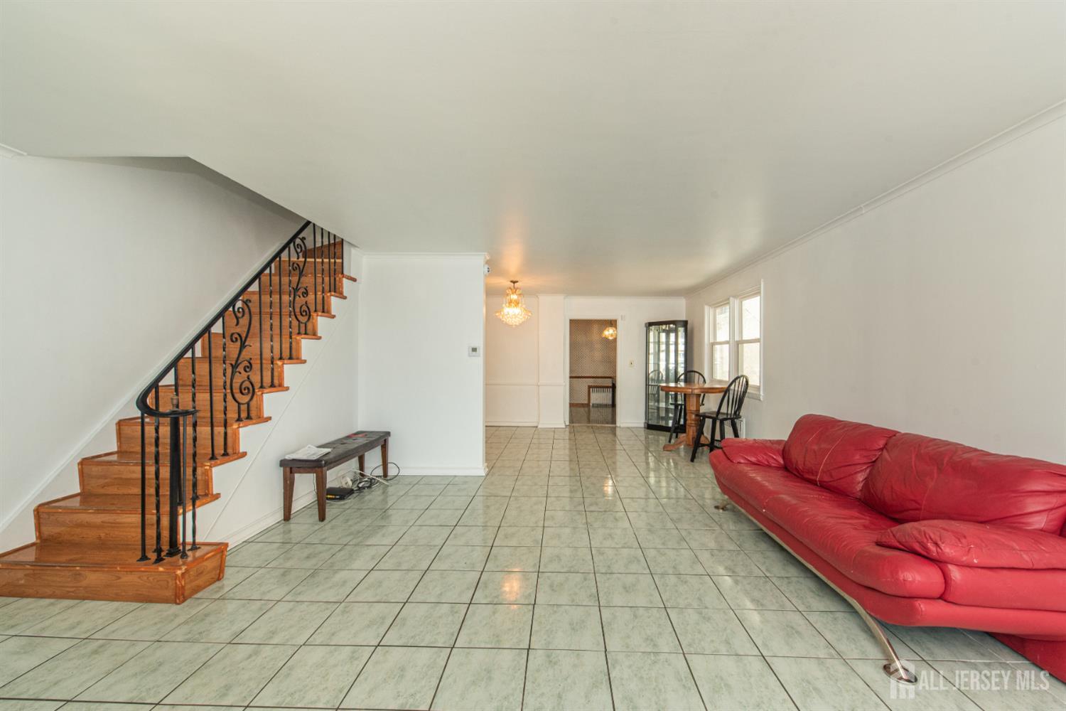 136 W 56th Street Bayonne NJ 07002