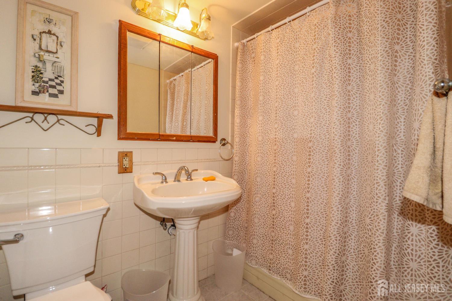 97 Sterling Drive Colonia NJ 07067