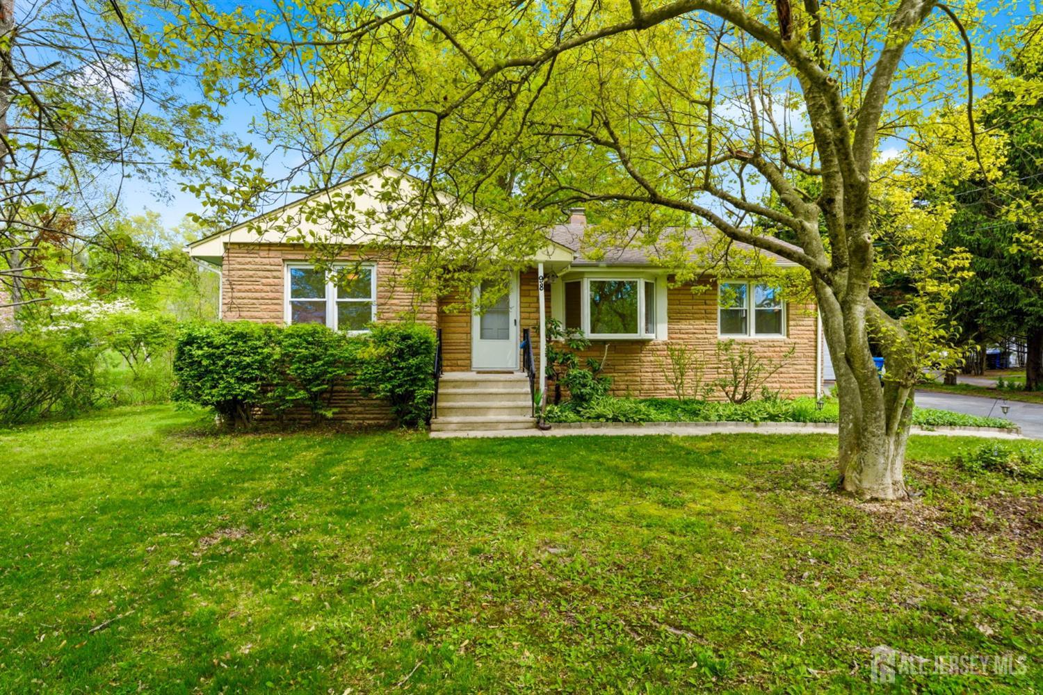 98 S Main Street S Cranbury NJ 08512