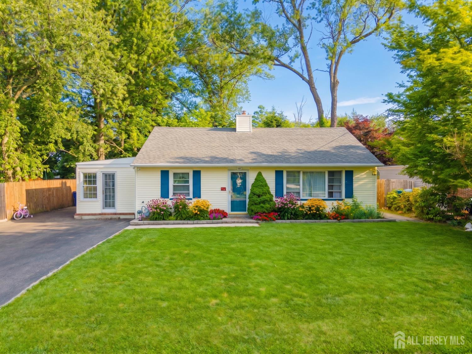 12 Pierrepont Avenue Middlesex NJ 08846