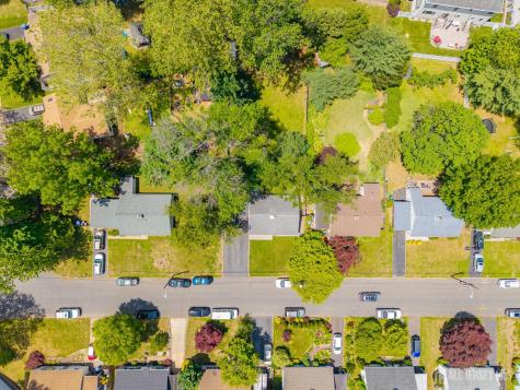 12 Pierrepont Avenue Middlesex NJ 08846