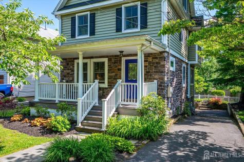 62 Myrtle Avenue Metuchen NJ 08840