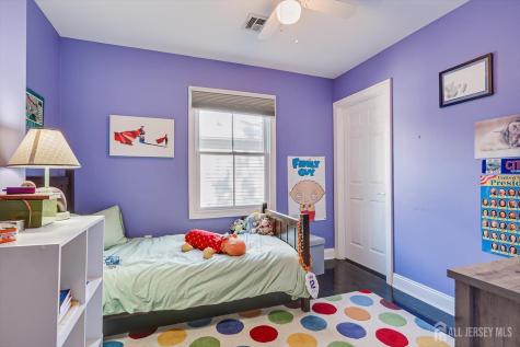62 Myrtle Avenue Metuchen NJ 08840