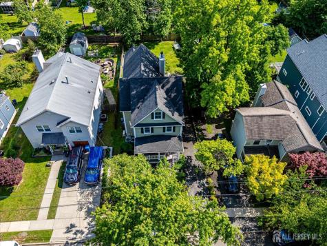 62 Myrtle Avenue Metuchen NJ 08840