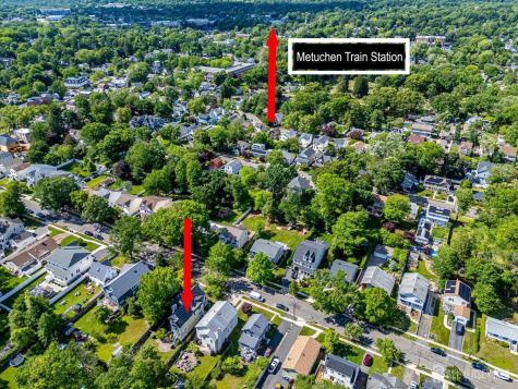62 Myrtle Avenue Metuchen NJ 08840