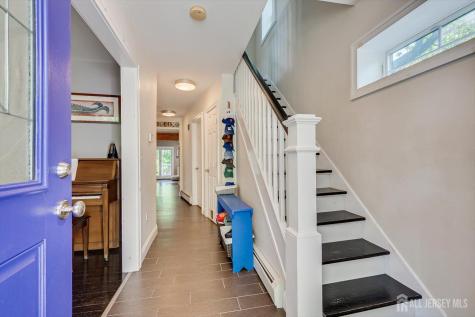 62 Myrtle Avenue Metuchen NJ 08840