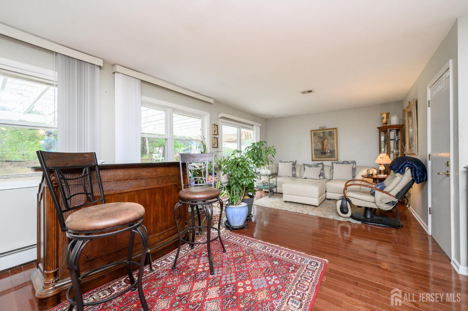 87 Chesterfield Lane Toms River NJ 08757