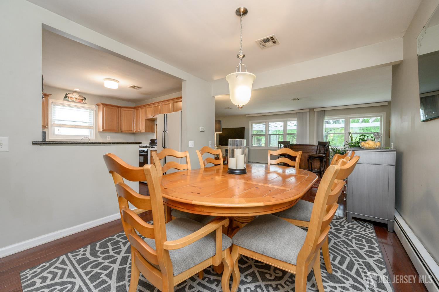 87 Chesterfield Lane Toms River NJ 08757