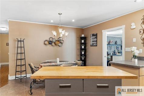 15 Drexel Terrace Monroe NJ 08831