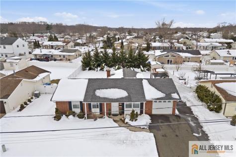 15 Drexel Terrace Monroe NJ 08831