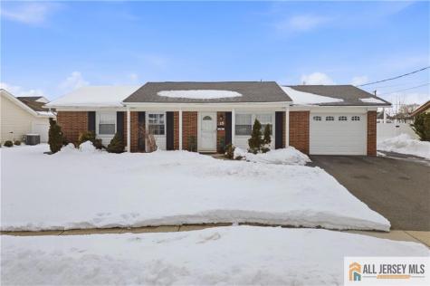 15 Drexel Terrace Monroe NJ 08831