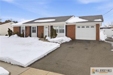 15 Drexel Terrace Monroe NJ 08831