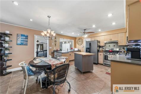15 Drexel Terrace Monroe NJ 08831