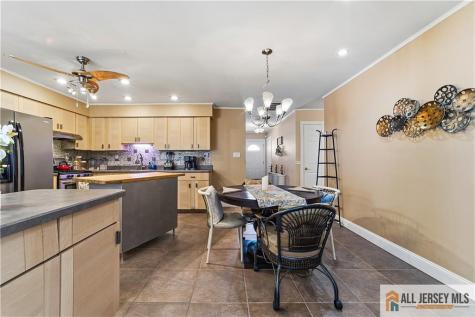 15 Drexel Terrace Monroe NJ 08831