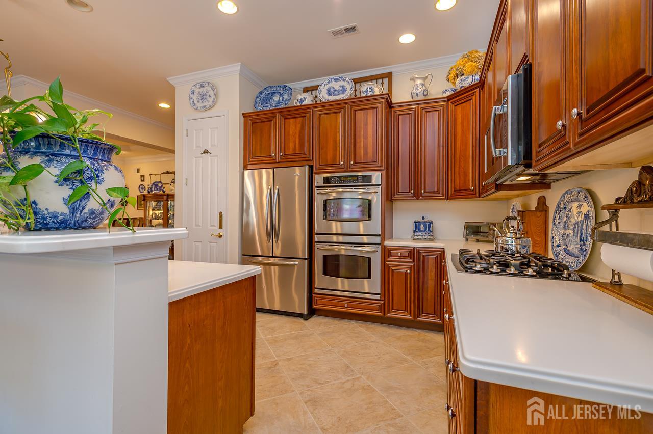 5 Tidewater Place Monroe NJ 08831