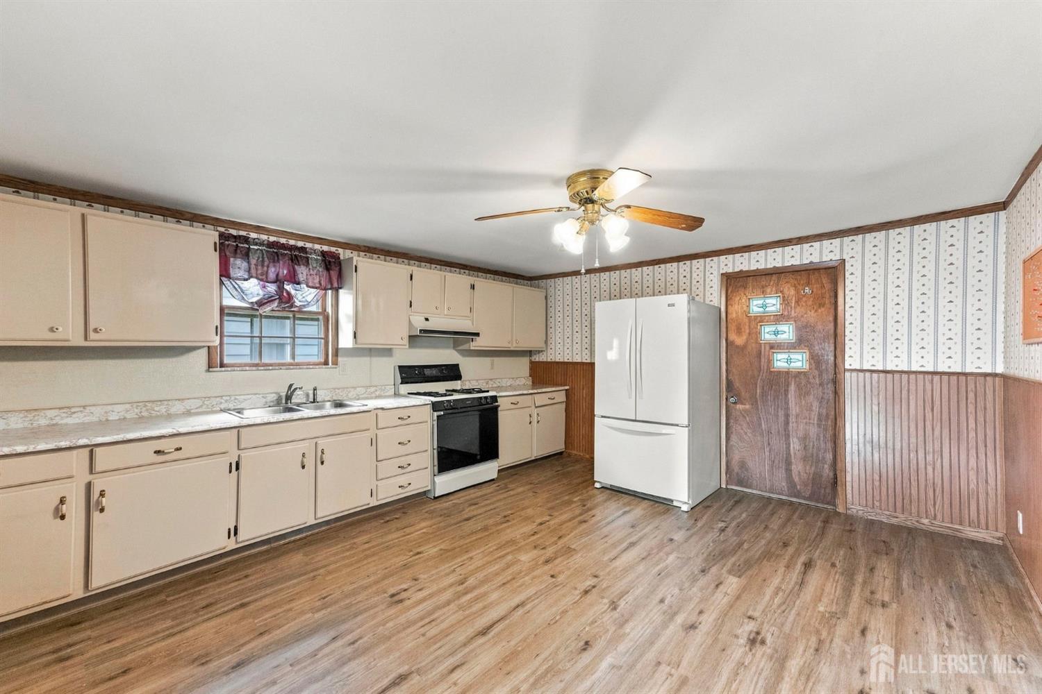 520 Henry Street South Amboy NJ 08879