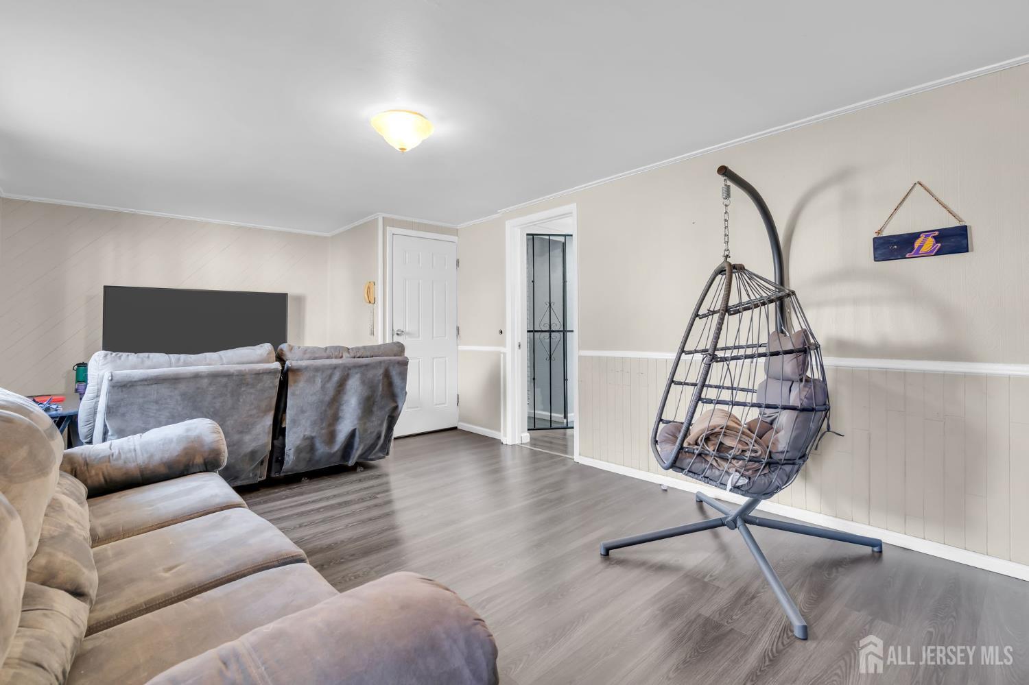 74 Overbrook Drive Colonia NJ 07067