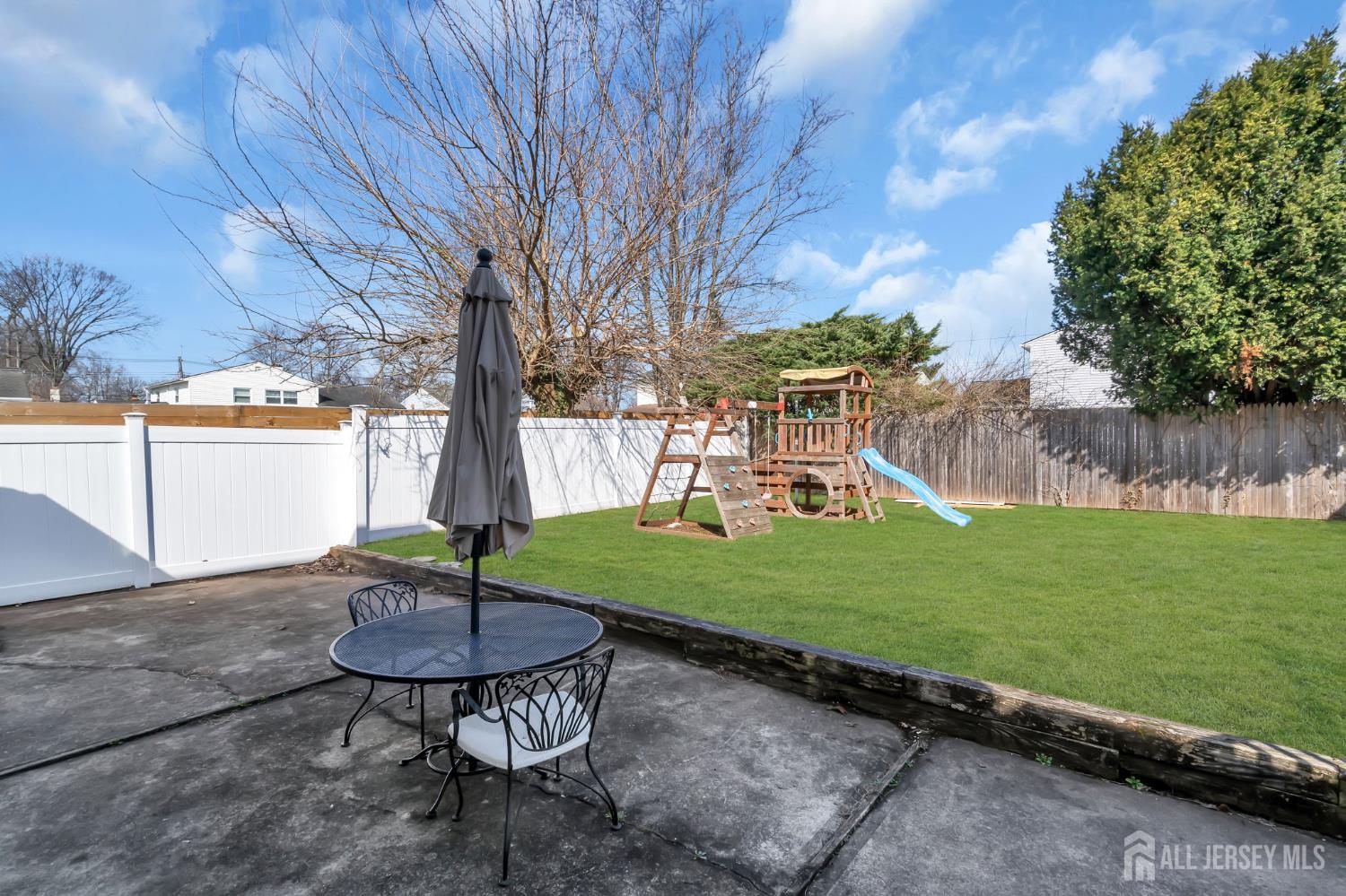 74 Overbrook Drive Colonia NJ 07067