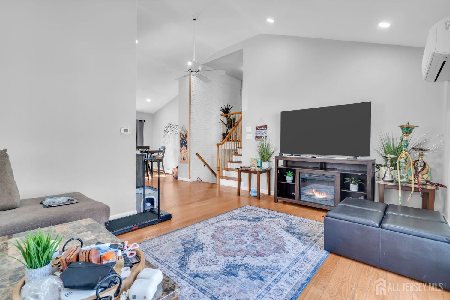 74 Overbrook Drive Colonia NJ 07067