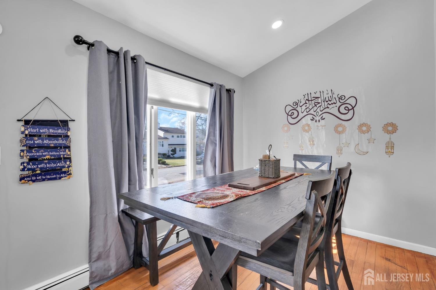 74 Overbrook Drive Colonia NJ 07067