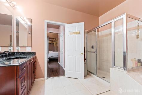 7 Spring Drive South Brunswick NJ 08810