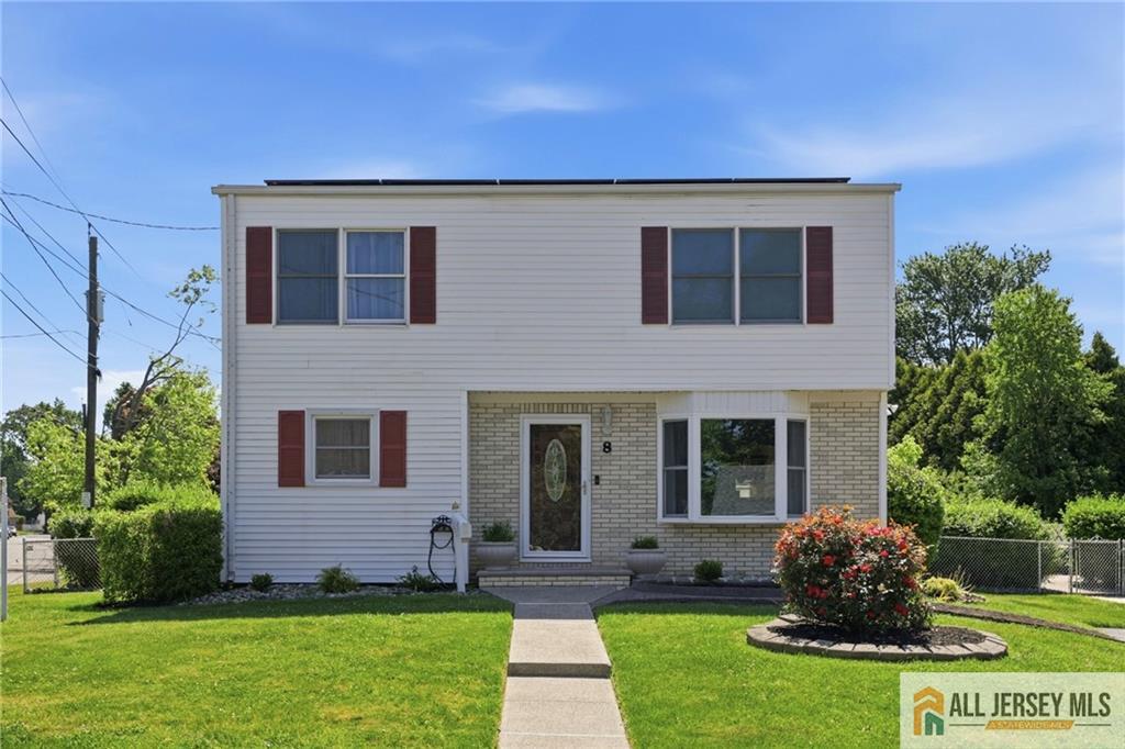 8 Lauretta Drive East Brunswick NJ 08816