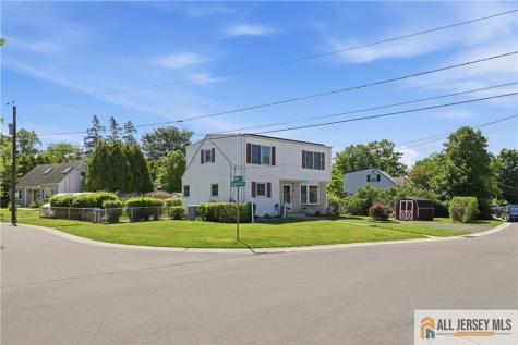 8 Lauretta Drive East Brunswick NJ 08816