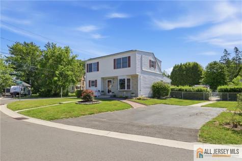 8 Lauretta Drive East Brunswick NJ 08816