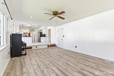 7 Oberlin Court Edison NJ 08820