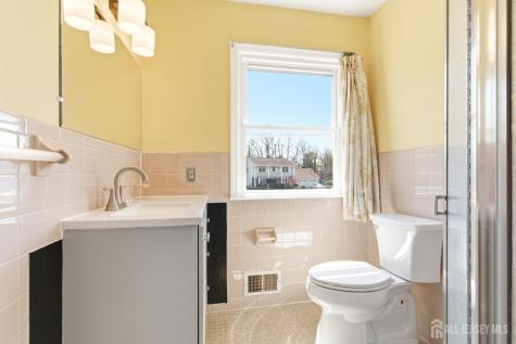 7 Oberlin Court Edison NJ 08820