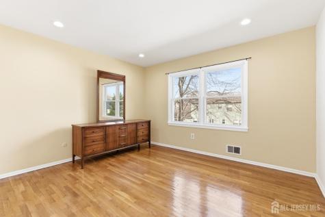 7 Oberlin Court Edison NJ 08820