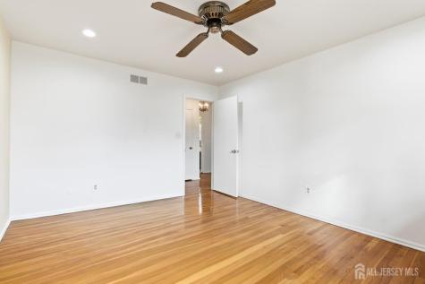 7 Oberlin Court Edison NJ 08820