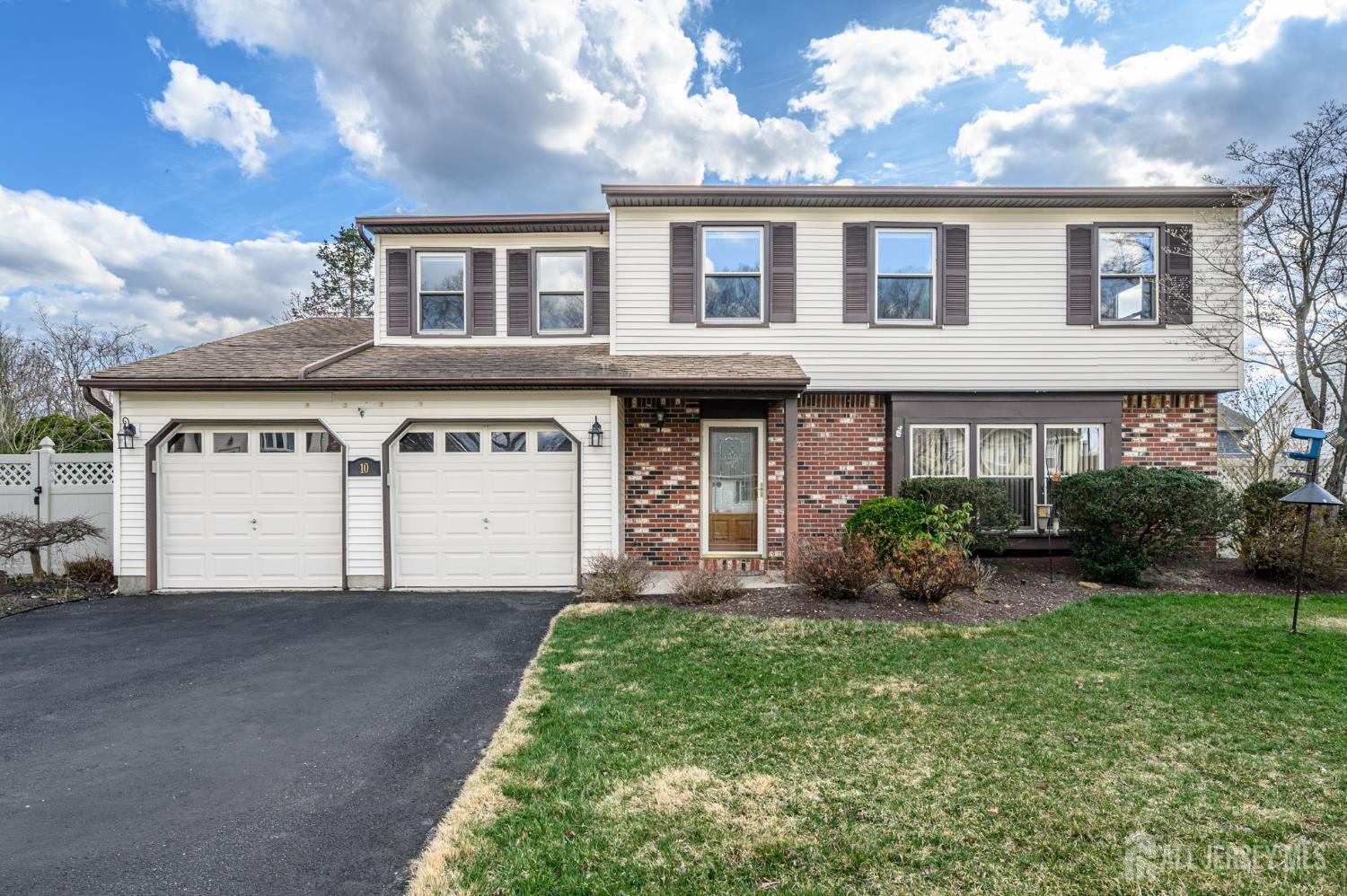 10 Eric Drive Howell NJ 07731
