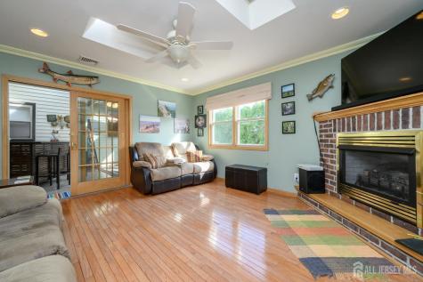 10 Eric Drive Howell NJ 07731