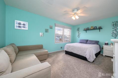 10 Eric Drive Howell NJ 07731